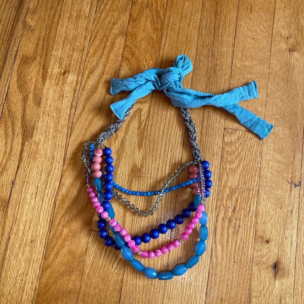 Colored stone necklace